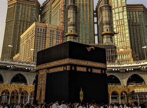 Pourquoi la sœur de Mélusine s'appelle-t-elle Palestine ?