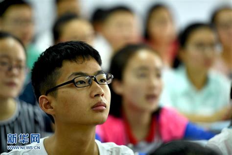 陕西正式实施13年免费教育_图片中国_中国网