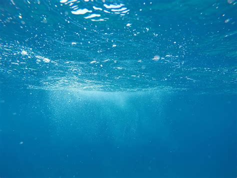 HD wallpaper: underwater photo, photo of deep water, bubble, sea, blue ...