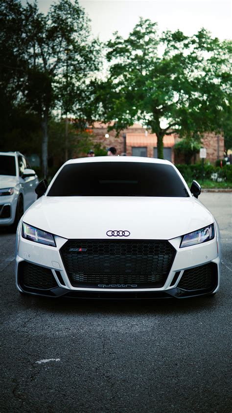 White Audi Wallpapers
