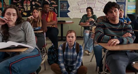 Maintenant nous choisissonsnos noms français. Cady. Comment tu t ...