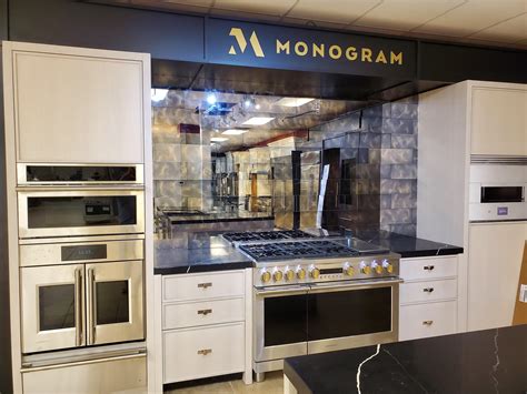 Queen City Homestore, 2430 Queen City Dr, Charlotte, NC 28208, US ...