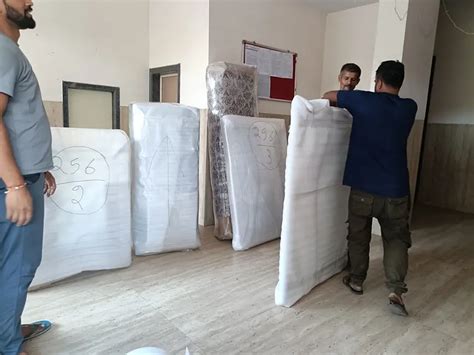 Best Packers and Movers in Santracruz | Unicorn Express