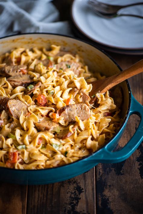 Creamy Cajun Alfredo Pasta with Chicken Sausage | Dude That Cookz