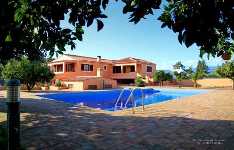 FLYFISH ALGARVE HOLIDAYS (Portimao, Portugal) - Specialty B&B Reviews ...