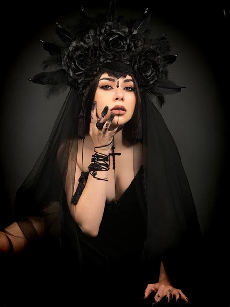 Dark Queen Crown Black Halo Crown Halloween Crown Mardi - Etsy ...