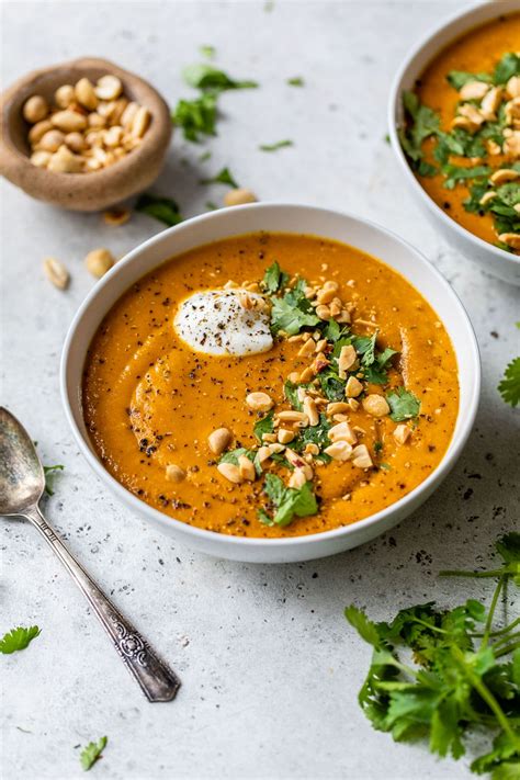 Curried Carrot Soup {Healthy Vegan Soup} - WellPlated.com