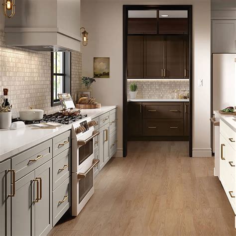 Mantra Cabinetry | Floor to Ceiling