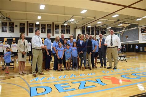 Sachem High School North holds court dedication ceremony | Team Up 4 Community