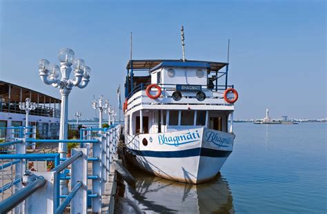 Visit Hussain Sagar Lake in Hyderabad: Complete Guide 2026