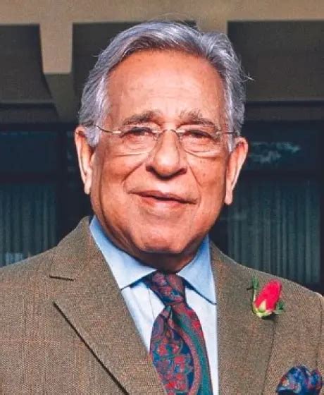 About EIH Associated Hotels Limited | The Oberoi Group