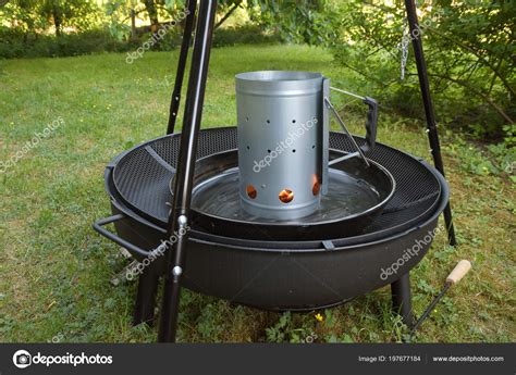 Barbecue Charcoal Chimney Starter Black Tripod Swivel Grill Garden ...