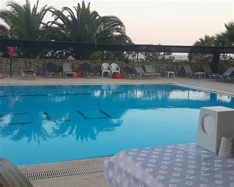 GUCLU HOTEL (Gumuldur, Izmir Province) - Hotel Reviews & Photos ...