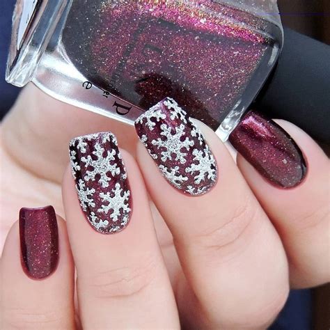 41+ Resplendent Wedding Nail Designs for Your Big Day