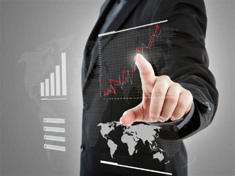 How The Rupee Could Move In 2022? - Goodreturns