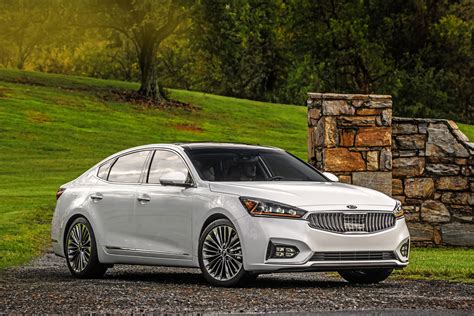 2017 Kia Cadenza Review, Ratings, Specs, Prices, and Photos - The Car Connection