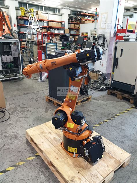 KUKA KR5 ARC KRC4 | Eurobots