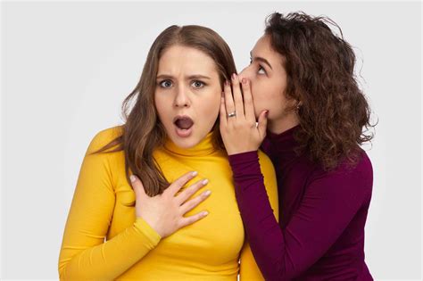 Chismear reduce el estrés y nos hace más felices, según estudios