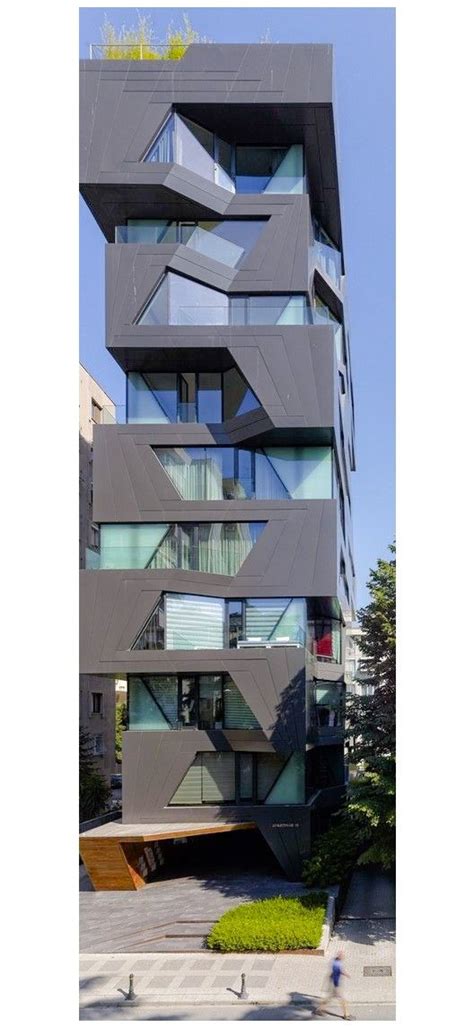 Irregular Building 的图像结果