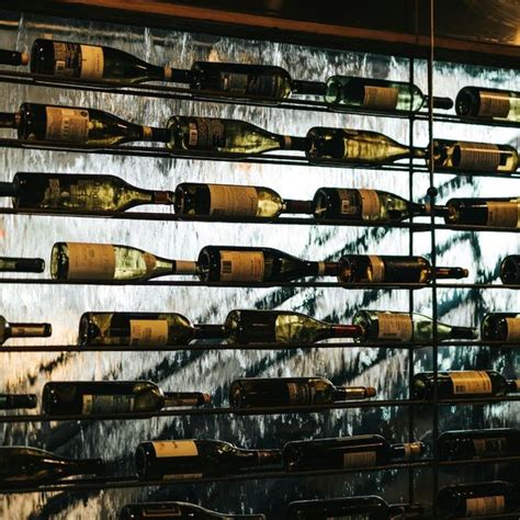 10 best bottles of whiskey in India under INR 3000 to add to your home bar