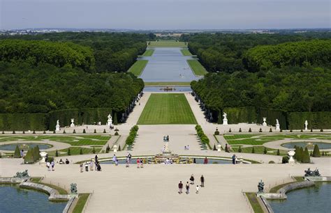 Balade sur le Grand canal à Versailles – Noblesse & Royautés