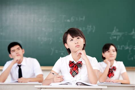 调查：香港三成中小学生对开学感到担心|开学|中小学生|香港_新浪新闻