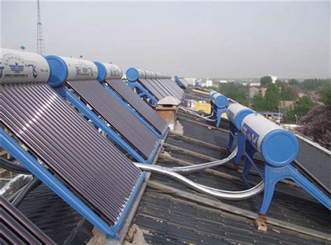 真空管型太阳能热水机组