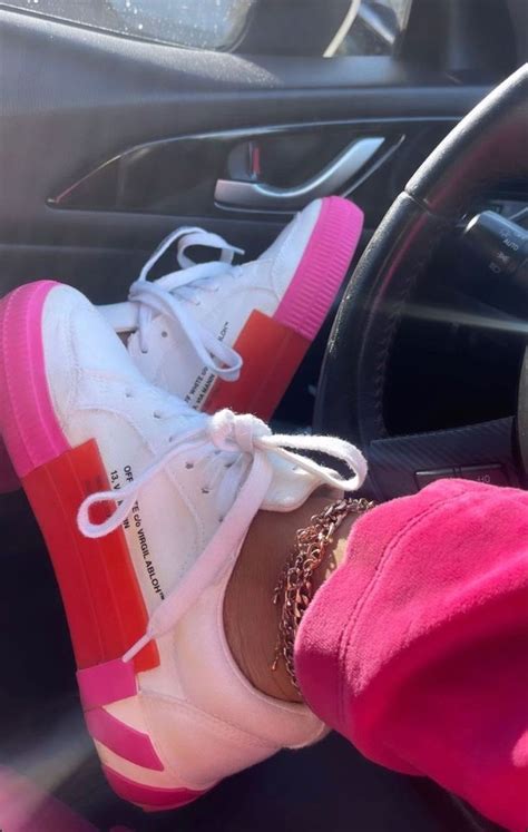 Fashionable Shoes 的图像结果