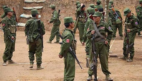缅甸国防军与德昂武装、果敢同盟军在缅北贵概交火_腾讯新闻