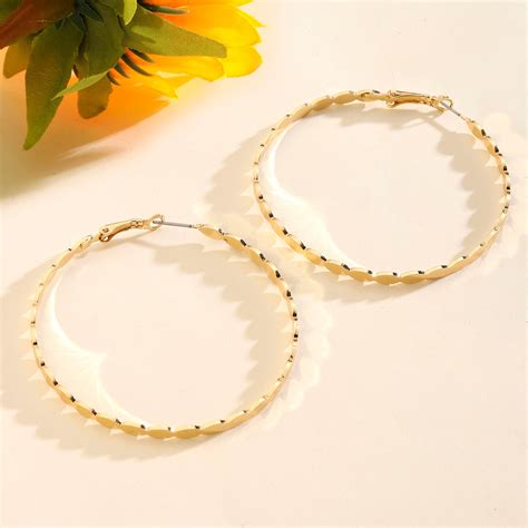Bucolic Big Gold Hoop Earring | Salty – Salty Accessories