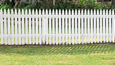 Small Picket Fence Ideas at Nicholas Garza blog
