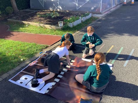 Solar System Scale Model 的图像结果