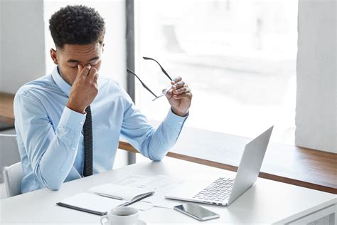 Dry eyes – what to do when they burn and get itchy?