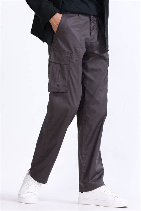 Mason relaxed fit cargo pants for men in brown by Tailoraedge