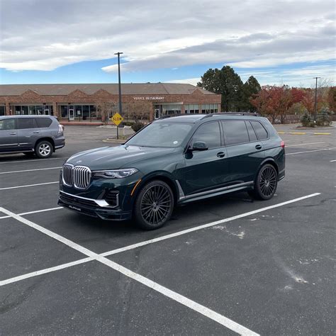 E24 spotted in Hong Kong : r/BMW