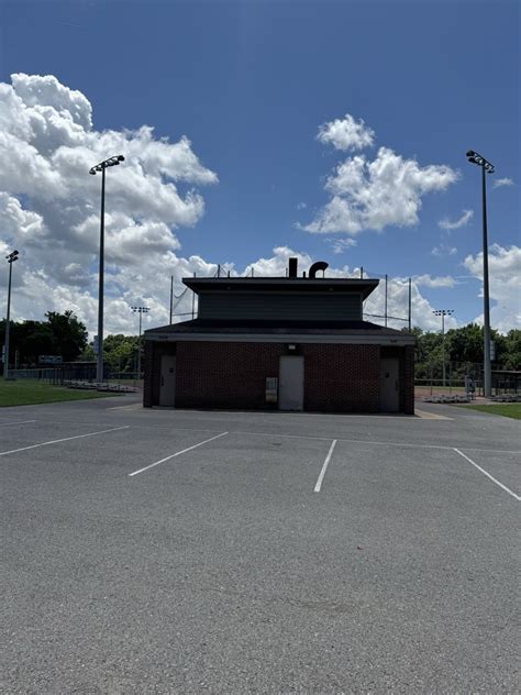 MOSS WRIGHT PARK - Updated December 2025 - 90 Photos & 28 Reviews - 745 ...