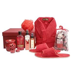 Buy BodyHerbals Weekend Escape Skincare Gift Set For Women and Men ...