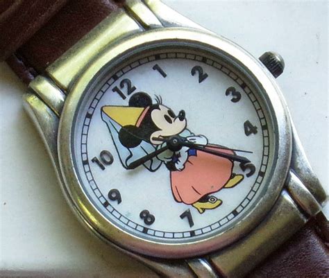 Brand-New! Disney Limited Edition Minnie Mouse Walt Disney Watch ...