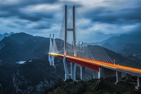 北盘江第一桥，世界第一高桥照片摄影图片_ID:389892139-Veer图库