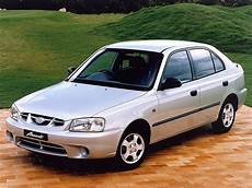 Hyundai Accent 1999 by Hyundai Accent 5 Doors Specs Photos 1999 2000 2001 Hyundai Accent 1999