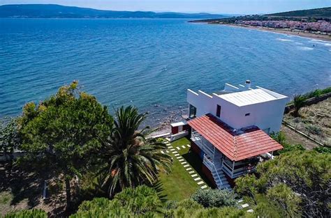 Villa in Barbaros at the Best Price | cozycozy