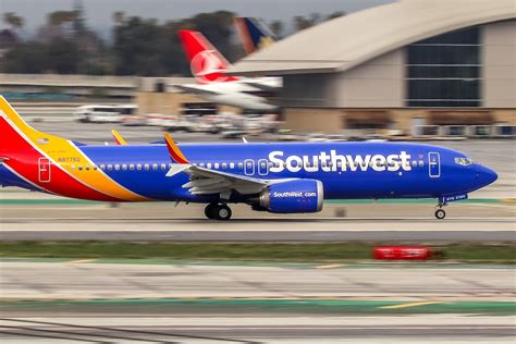 Southwest 737 MAX suffers engine failure, turns back to Havana - AeroTime
