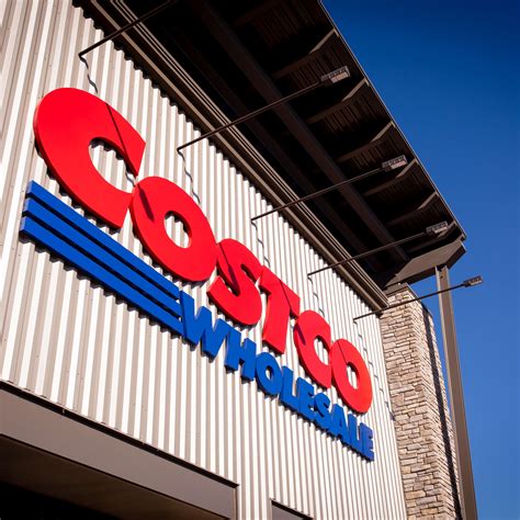 Official Rotten Tomatoes Score for 'I Know What You Did Last Summer' Is Out - Men's Journal