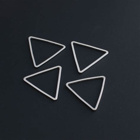 Connectors / Links / Beading Frames / Open Back Bezel Frames - Triangl