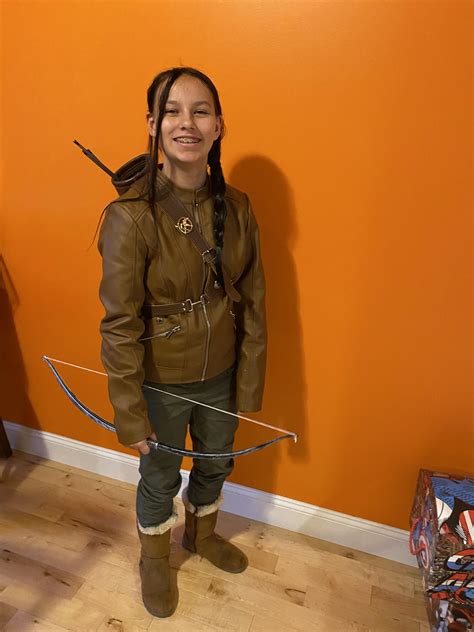Katniss Costume Diy Costume Help How To Mimic Transformation Of Two