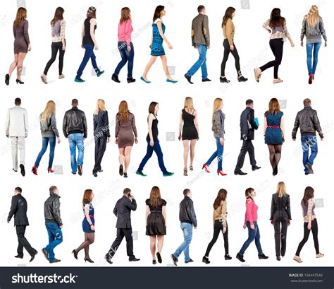 People Walking Back View 的图像结果