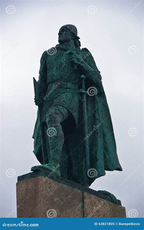 Monument of Viking Leifr Eiricsson, Discoverer of America in Reykjavik Stock Image - Image of ...