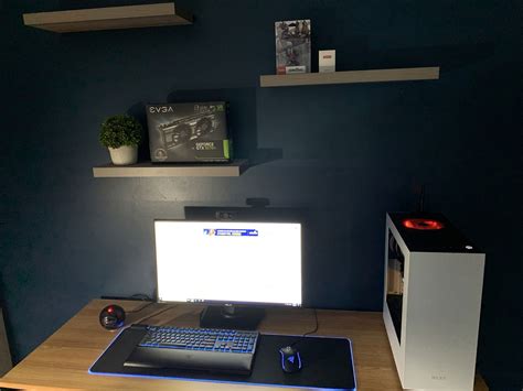 White Computer Machine 的图像结果