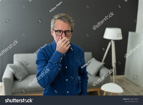 32,433 House Smelling Images, Stock Photos & Vectors | Shutterstock