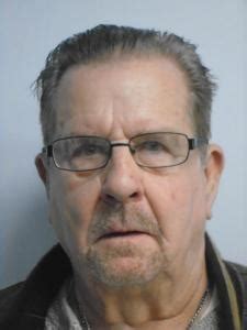 Carl Edward Cooper, a registered in elwood, in 46036 at Offender Radar